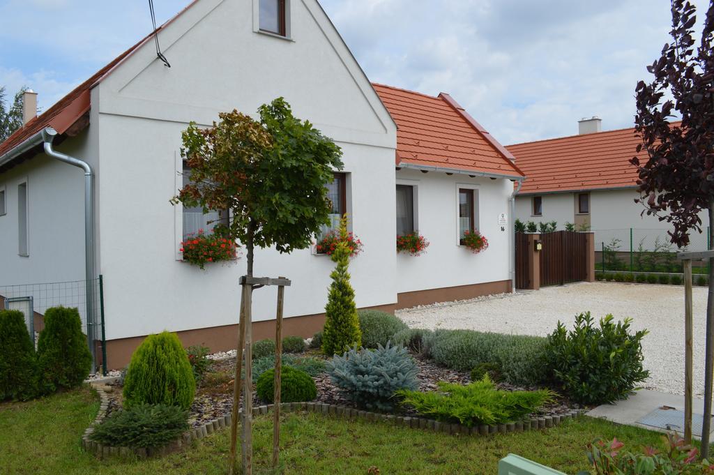 Levendula Apartman Hegykő Extérieur photo